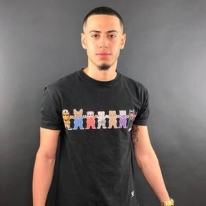 Meet your Posher, Adrian